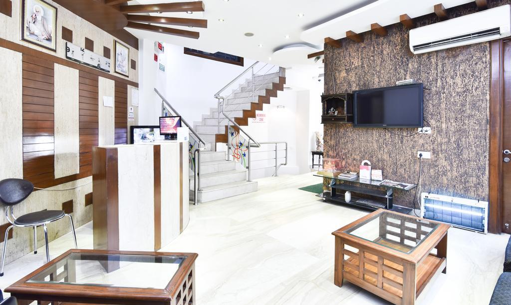 Treebo Trend Grd Inn New Delhi Eksteriør billede